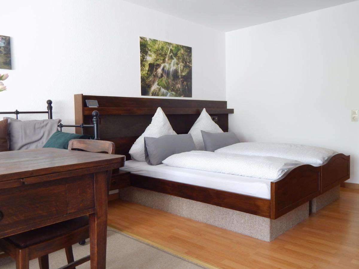 Free Apartment - Burgblick บัดอูราค ภายนอก รูปภาพ