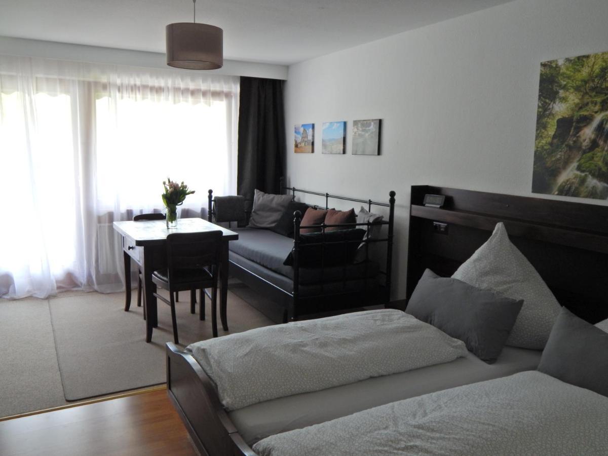 Free Apartment - Burgblick บัดอูราค ภายนอก รูปภาพ